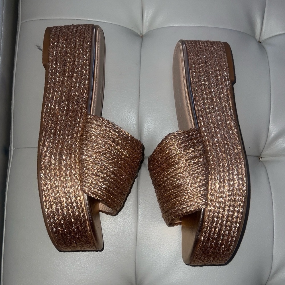 Platform sandals - Picture 6 of 7